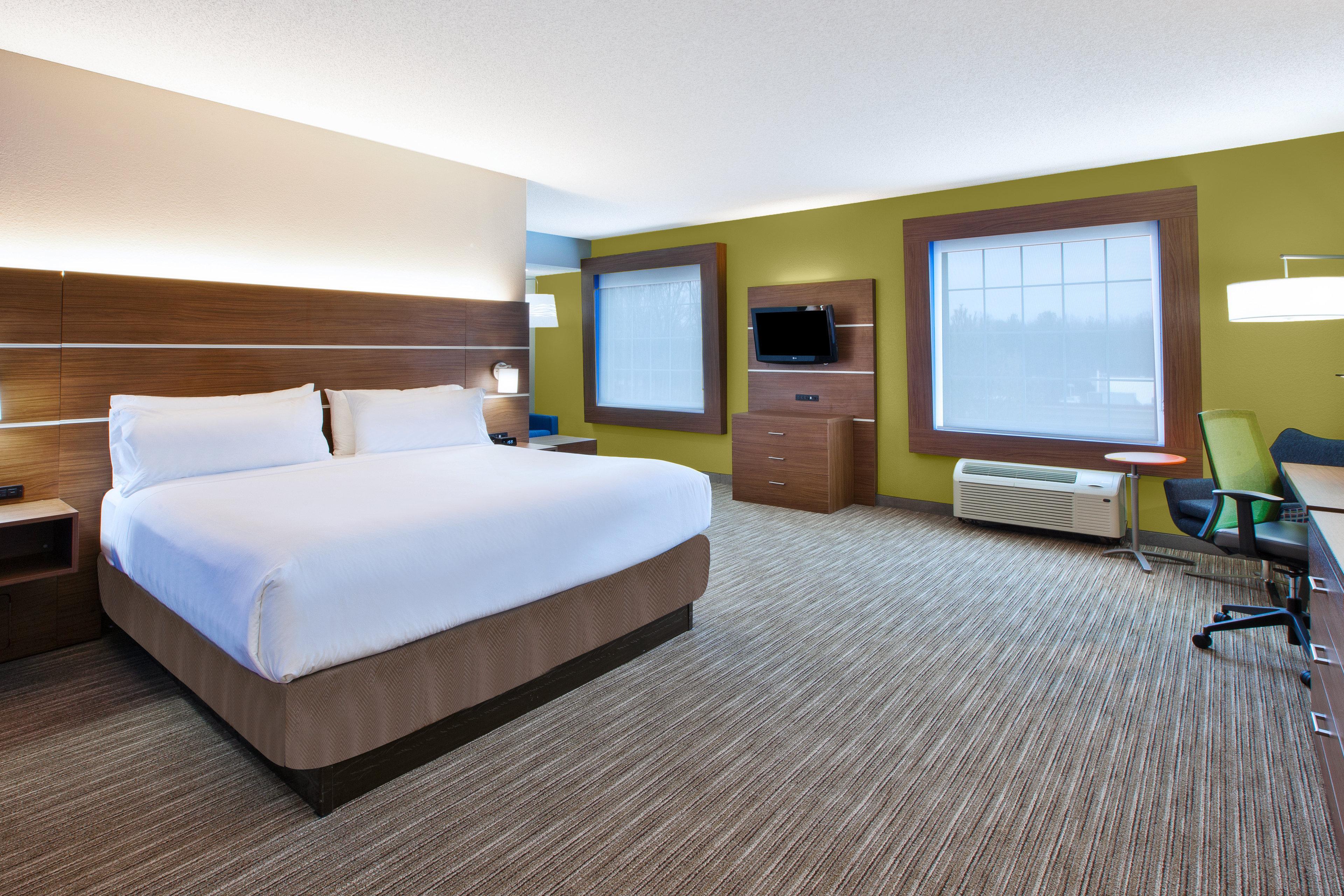 Holiday Inn Express Hotel & Suites Manchester Conference Center By Ihg Exterior photo